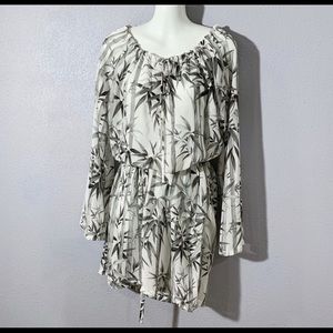 Tommy Bahama bamboo print swim cover size M